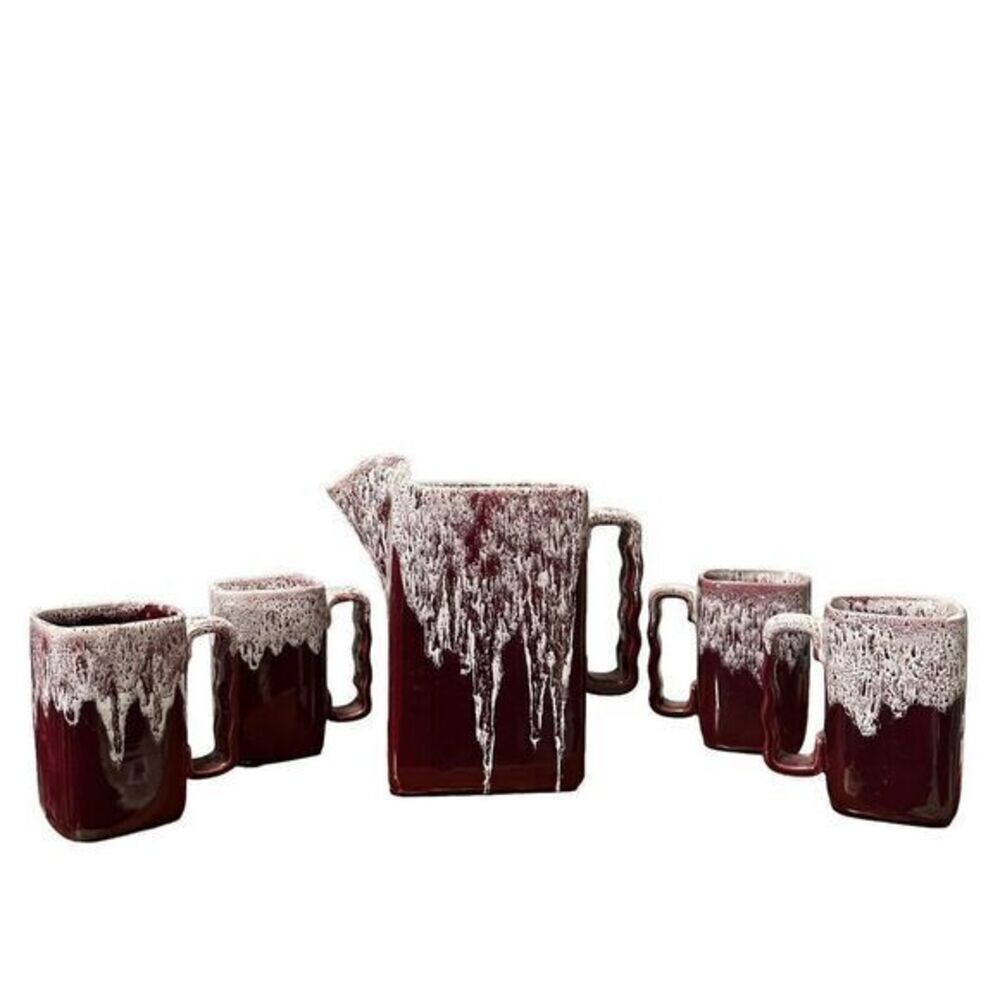 VINTAGE GONDER Pitcher & 4 Mugs Maroon Foam Drip Glaze Rare Find